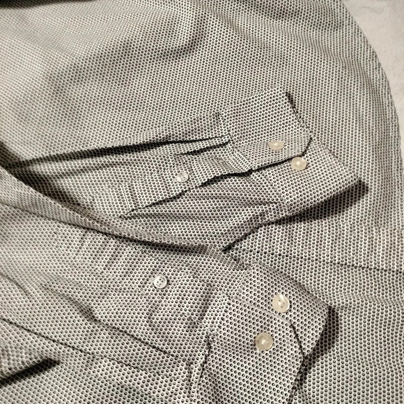 Ben Sherman Slim Fit Men Sz Medium Shirt Button Down Black Dots Cotton Pocket - Picture 10 of 10